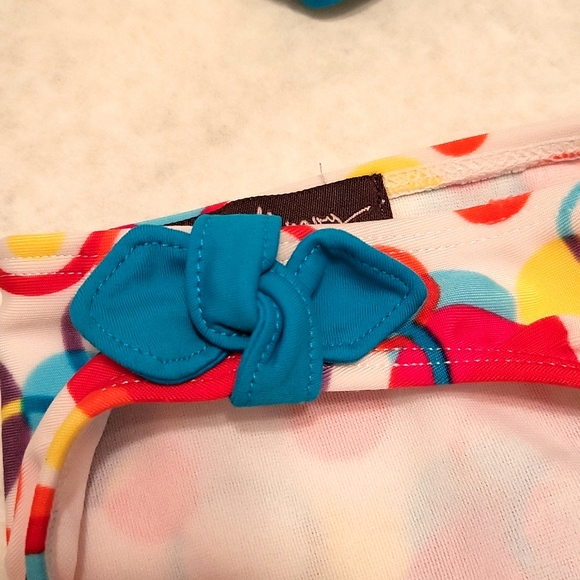 Old Navy two piece swimsuit/bikini - Picture 4 of 4